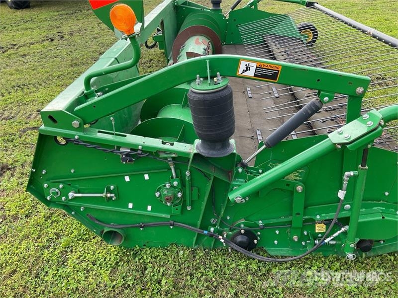 John Deere 615P 15 ft Combine Pickup Header Derliaus nuėmimo kombainų galvos