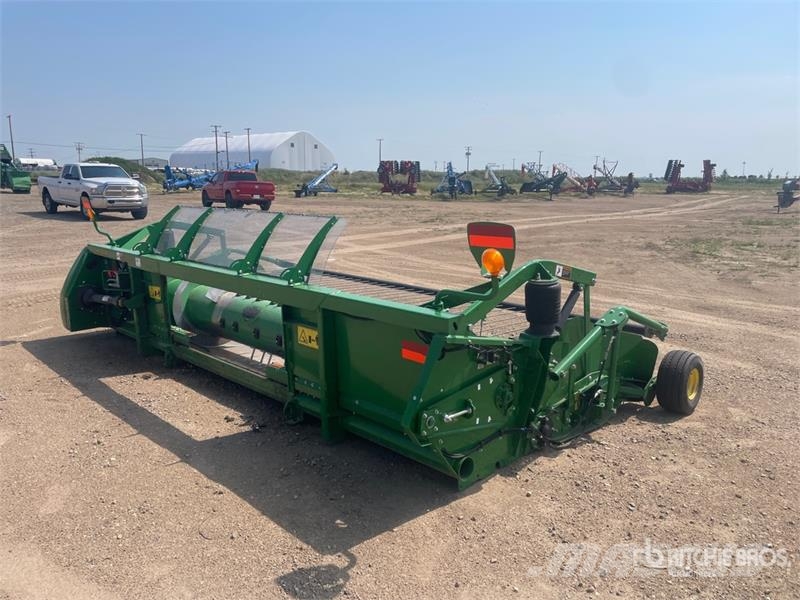 John Deere 615P 15 ft Combine Pickup Header Cabezales de cosechadoras combinadas