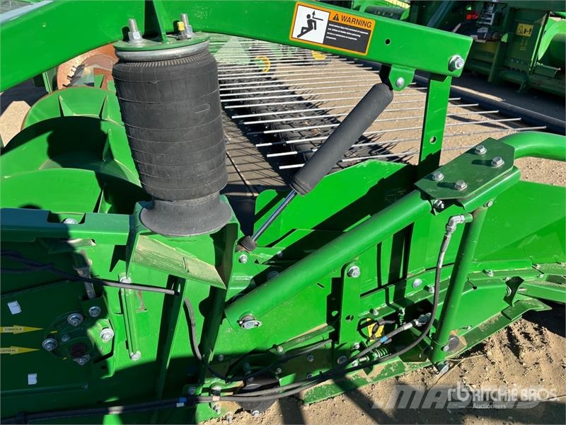John Deere 615P 15 ft Belt Combine Pickup Header Testate per mietitrebbie