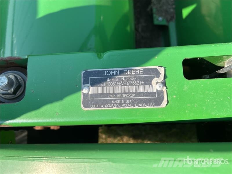John Deere 615P 15 ft Combine Pickup Header Maaidorser aanbouwdelen