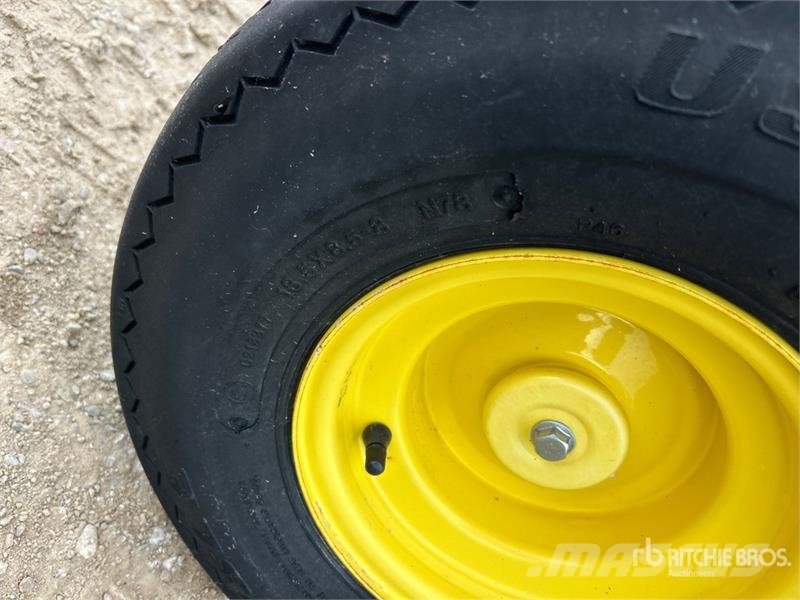 John Deere 615P 15 ft Draper Combine Pickup Header Glave hederi za kombajne