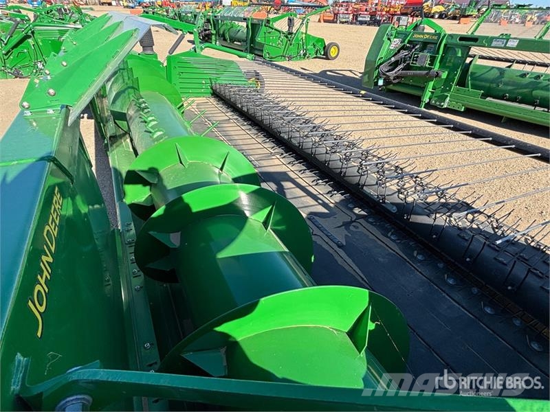 John Deere 615P 15 ft Belt Combine Pickup Header Combine capete pentru culegatoare