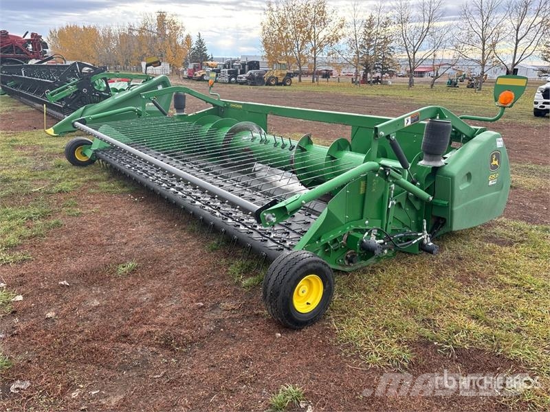 John Deere 615P 15 ft Combine Pickup Header Maaidorser aanbouwdelen