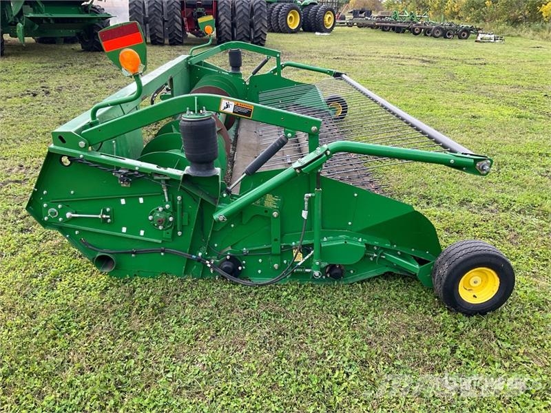 John Deere 615P 15 ft Combine Pickup Header Derliaus nuėmimo kombainų galvos