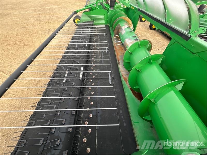 John Deere 615P 15 ft Draper Combine Pickup Header Glave hederi za kombajne