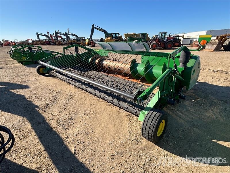 John Deere 615P 15 ft Belt Combine Pickup Header Erntevorsätze
