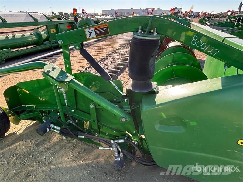 John Deere 615P 15 ft Belt Combine Pickup Header Testate per mietitrebbie