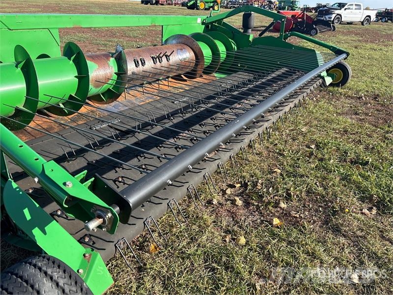 John Deere 615P 15 ft Combine Pickup Header コンバイン・ハーベスター・ヘッド