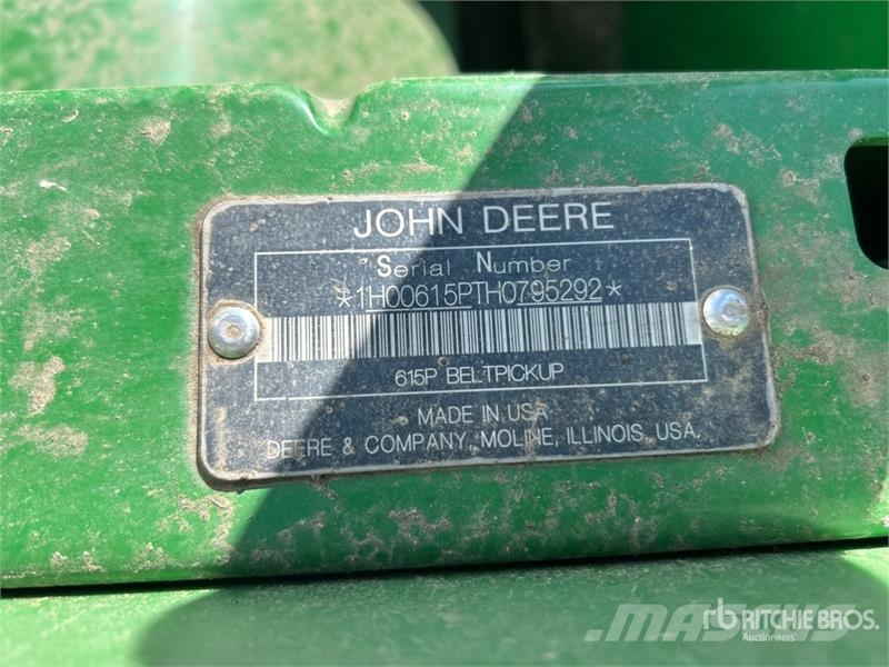 John Deere 615P 15 ft Combine Pickup Header Skjærebord til skurtresker