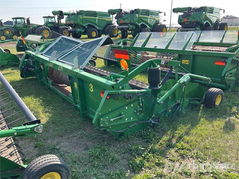 John Deere 615P 15 ft Combine Pickup Header Maaidorser aanbouwdelen