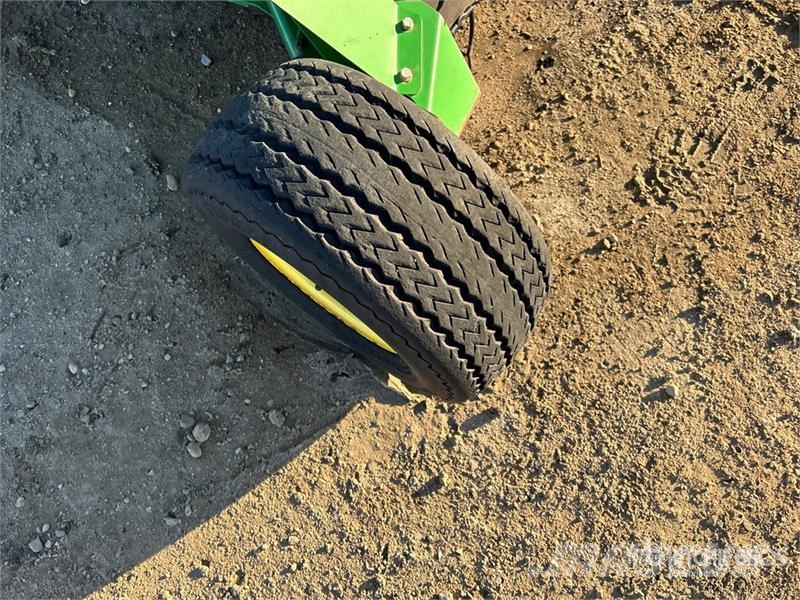 John Deere 615P 15 ft Combine Pickup Header Barre de coupe pour moissonneuse batteuse
