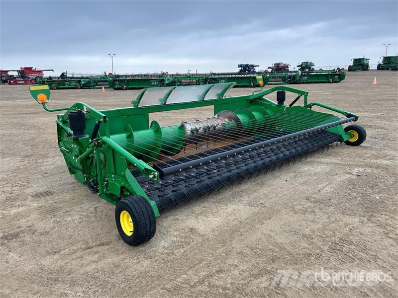 John Deere 615P 15 ft Draper Combine Pickup Header Glave hederi za kombajne