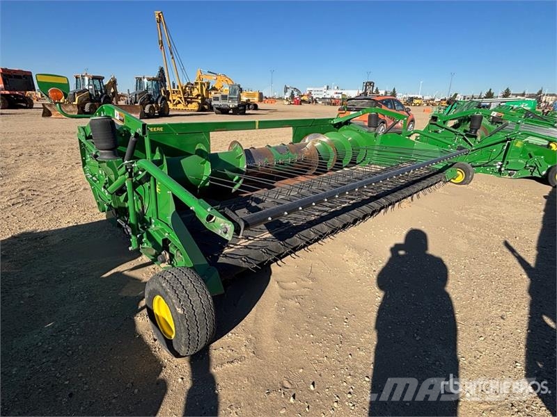 John Deere 615P 15 ft Belt Combine Pickup Header Testate per mietitrebbie