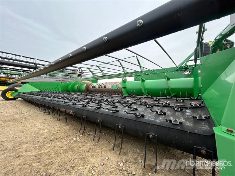 John Deere 615P 15 ft Draper Combine Pickup Header Glave hederi za kombajne