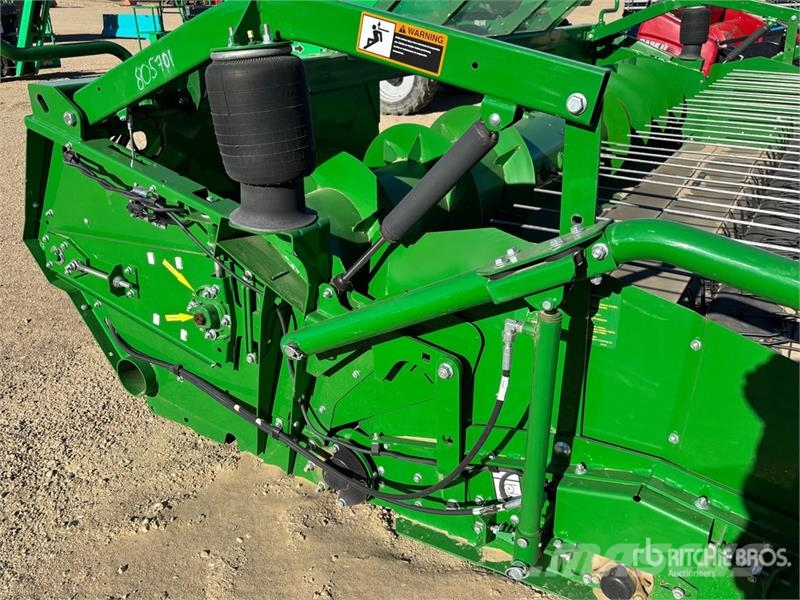 John Deere 615P 15 ft Belt Combine Pickup Header Testate per mietitrebbie