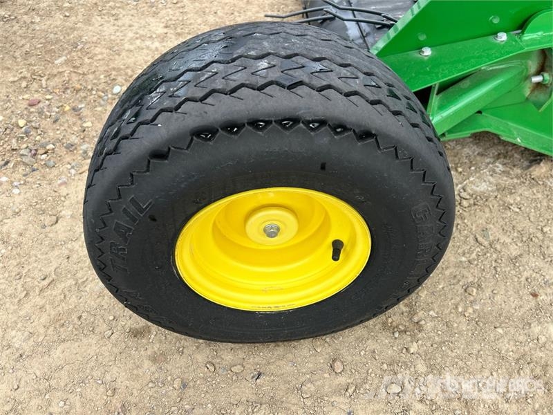 John Deere 615P 15 ft Draper Combine Pickup Header Glave hederi za kombajne