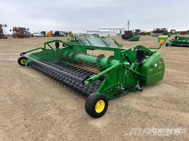 John Deere 615P 15 ft Draper Combine Pickup Header Glave hederi za kombajne