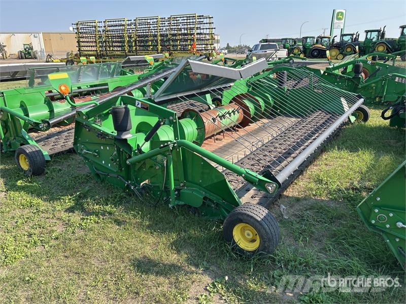 John Deere 615P 15 ft Combine Pickup Header Maaidorser aanbouwdelen