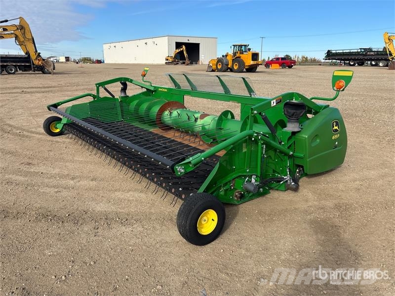 John Deere 615P 15 ft Combine Pickup Header Cabezales de cosechadoras combinadas
