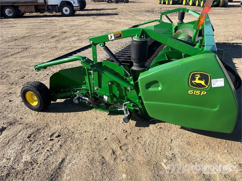John Deere 615P 15 ft Combine Pickup Header رؤوس الحصادات الدراسات