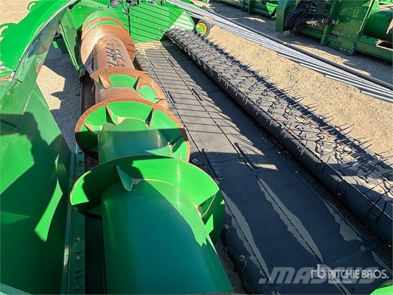 John Deere 615P 15 ft Belt Combine Pickup Header Erntevorsätze