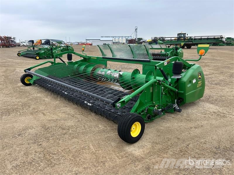 John Deere 615P 15 ft Draper Combine Pickup Header Glave hederi za kombajne