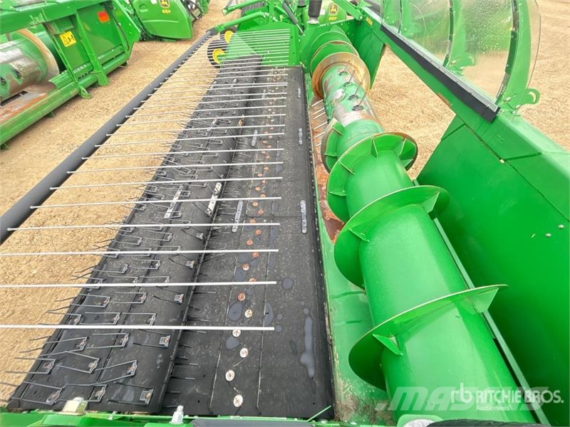John Deere 615P 15 ft Draper Combine Pickup Header Glave hederi za kombajne