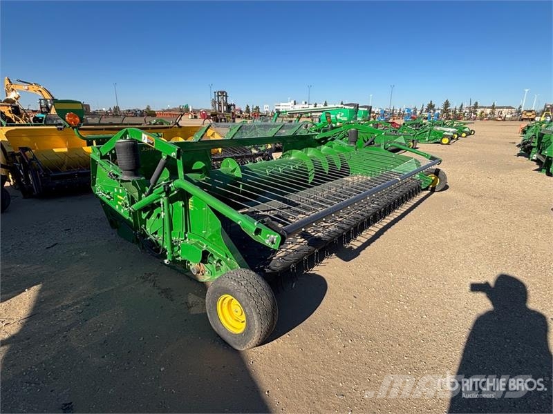 John Deere 615P 15 ft Belt Combine Pickup Header Combine capete pentru culegatoare