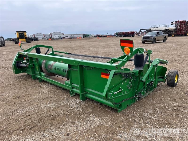 John Deere 615P 15 ft Combine Pickup Header Derliaus nuėmimo kombainų galvos