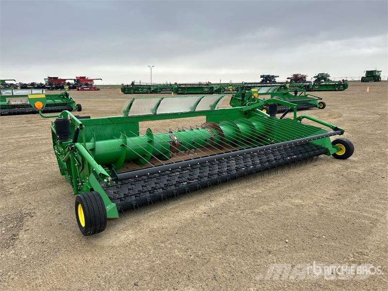 John Deere 615P 15 ft Draper Combine Pickup Header Glave hederi za kombajne