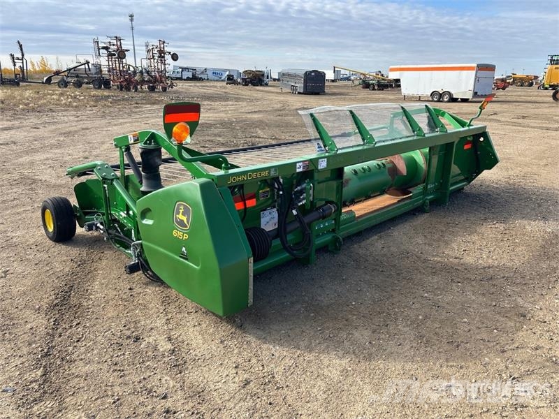 John Deere 615P 15 ft Combine Pickup Header Cabezales de cosechadoras combinadas