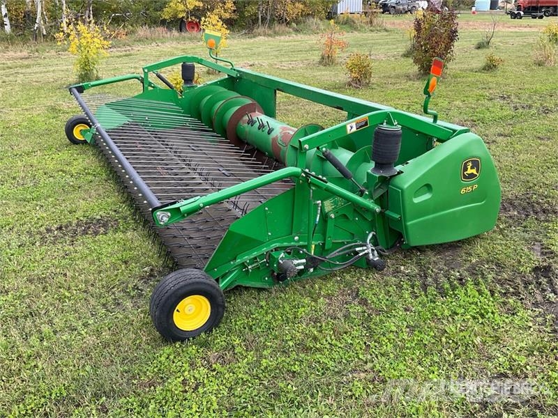 John Deere 615P 15 ft Combine Pickup Header Derliaus nuėmimo kombainų galvos
