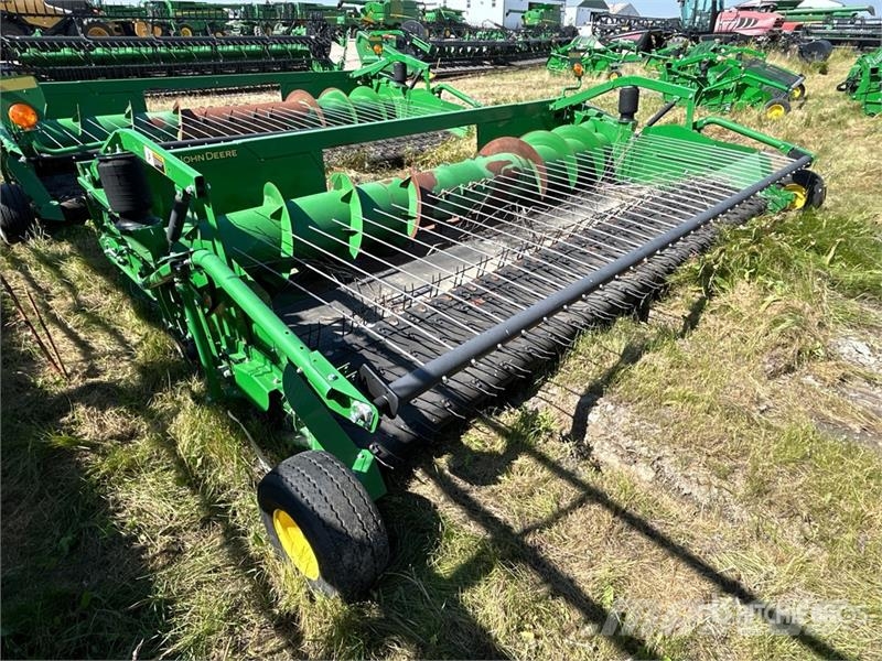 John Deere 615P 15 ft Combine Pickup Header 콤바인 헤드