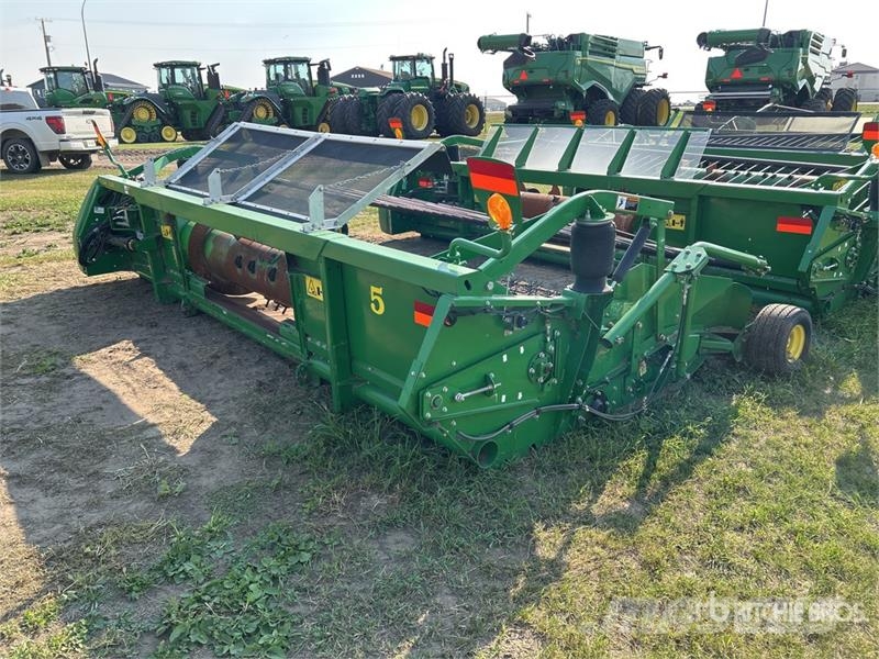 John Deere 615P 15 ft Combine Pickup Header Maaidorser aanbouwdelen