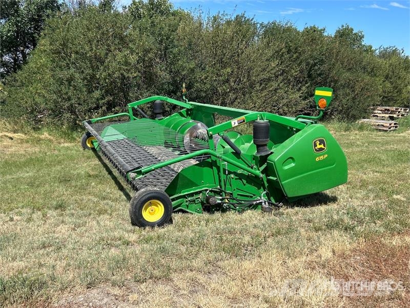 John Deere 615P 15 ft Combine Pickup Header Glave hederi za kombajne