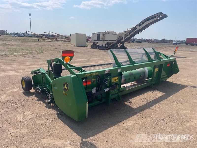 John Deere 615P 15 ft Combine Pickup Header Cabezales de cosechadoras combinadas