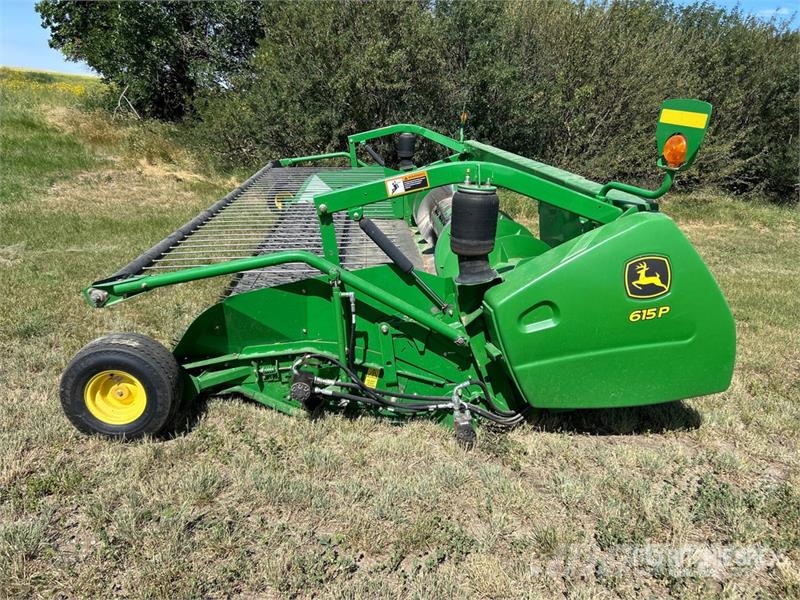 John Deere 615P 15 ft Combine Pickup Header Glave hederi za kombajne