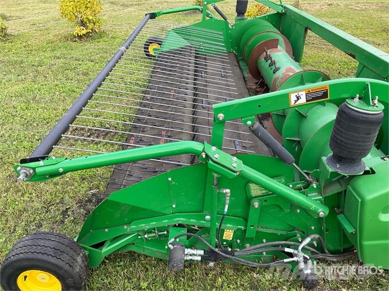 John Deere 615P 15 ft Combine Pickup Header Derliaus nuėmimo kombainų galvos
