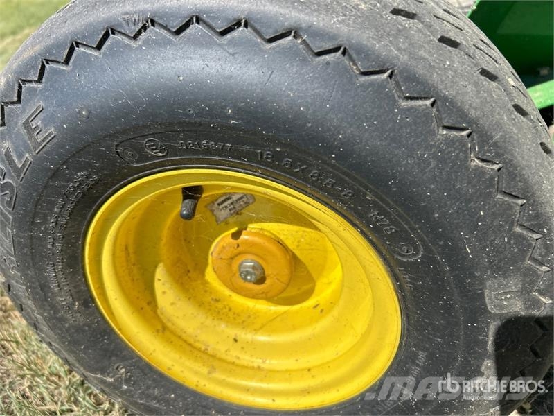 John Deere 615P 15 ft Combine Pickup Header Glave hederi za kombajne