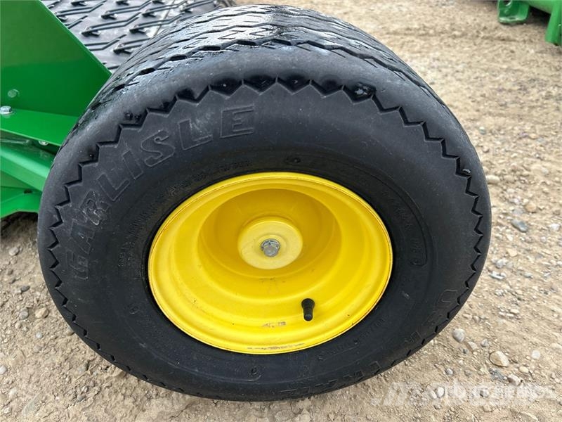 John Deere 615P 15 ft Draper Combine Pickup Header Glave hederi za kombajne