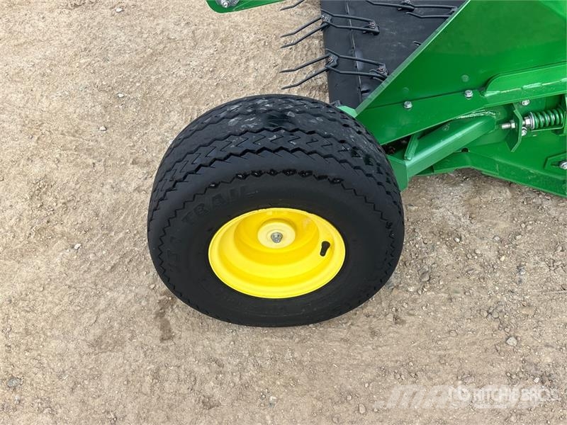 John Deere 615P 15 ft Draper Combine Pickup Header Glave hederi za kombajne