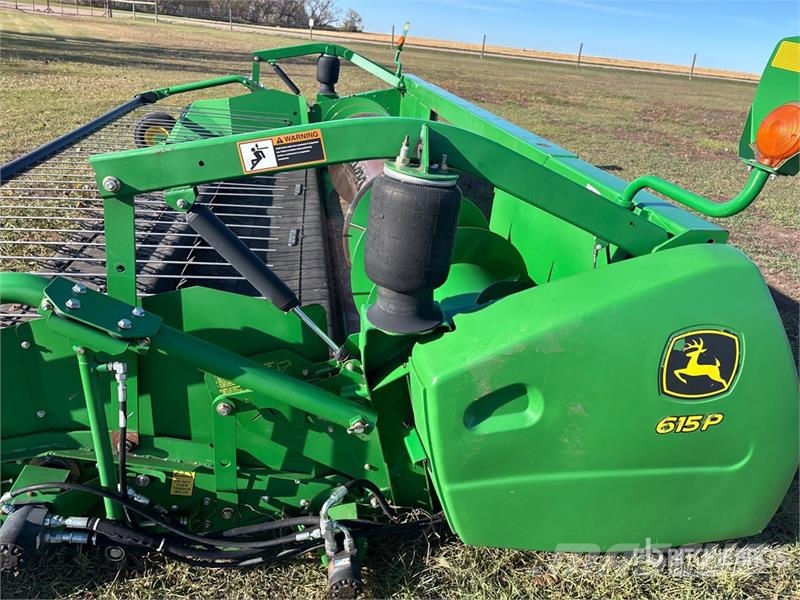 John Deere 615P 15 ft Combine Pickup Header コンバイン・ハーベスター・ヘッド