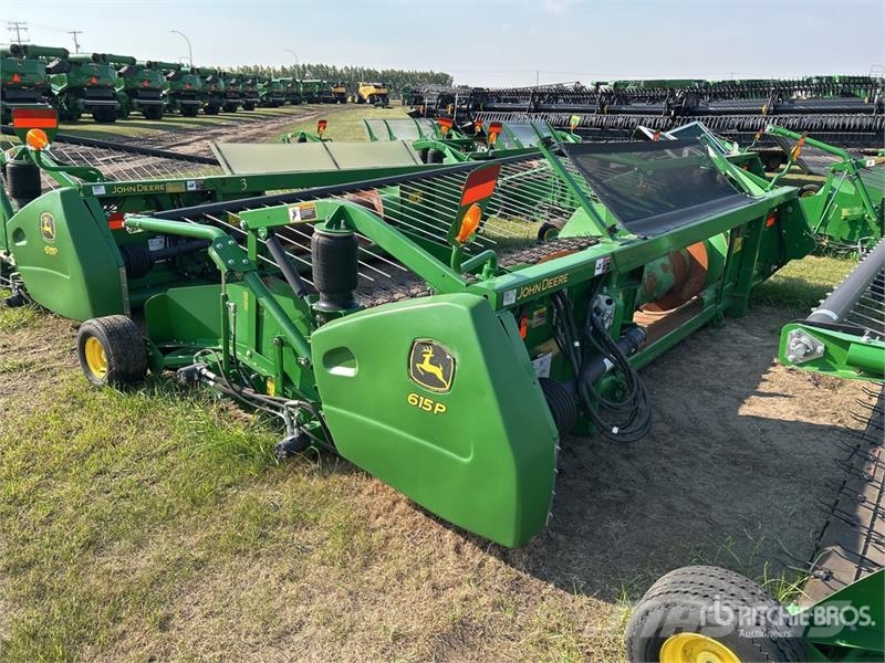 John Deere 615P 15 ft Combine Pickup Header Maaidorser aanbouwdelen