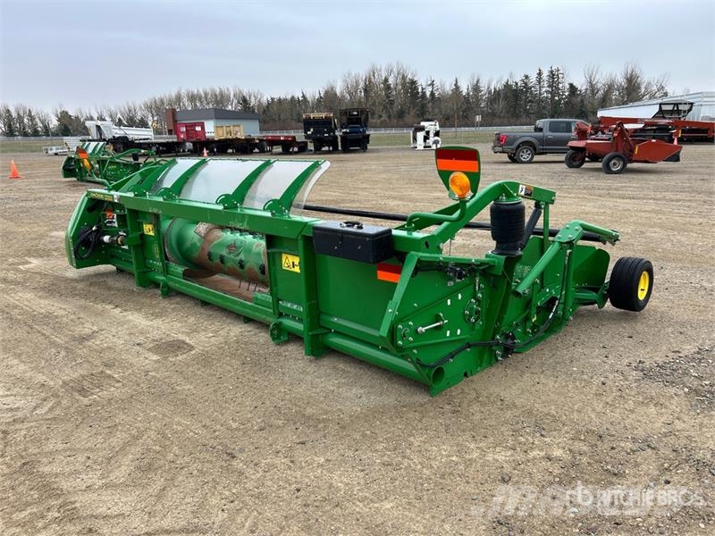 John Deere 615P 15 ft Draper Combine Pickup Header Glave hederi za kombajne