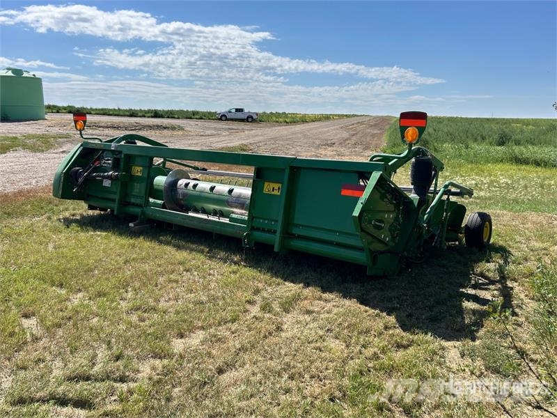 John Deere 615P 15 ft Combine Pickup Header Glave hederi za kombajne