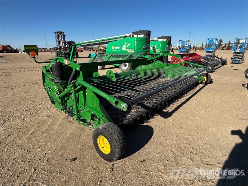 John Deere 615P 15 ft Belt Combine Pickup Header Testate per mietitrebbie