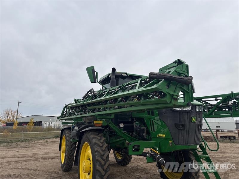 John Deere 616R 120 ft 4x4 High Clearance Self-Propelled Spra Zelfrijdende spuitmachines