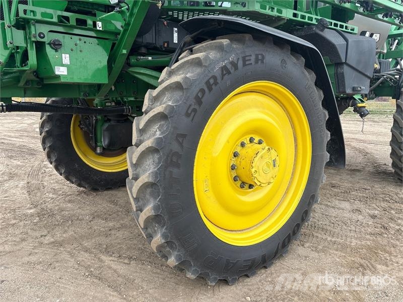 John Deere 616R 120 ft 4x4 High Clearance Self-Propelled Spra Zelfrijdende spuitmachines