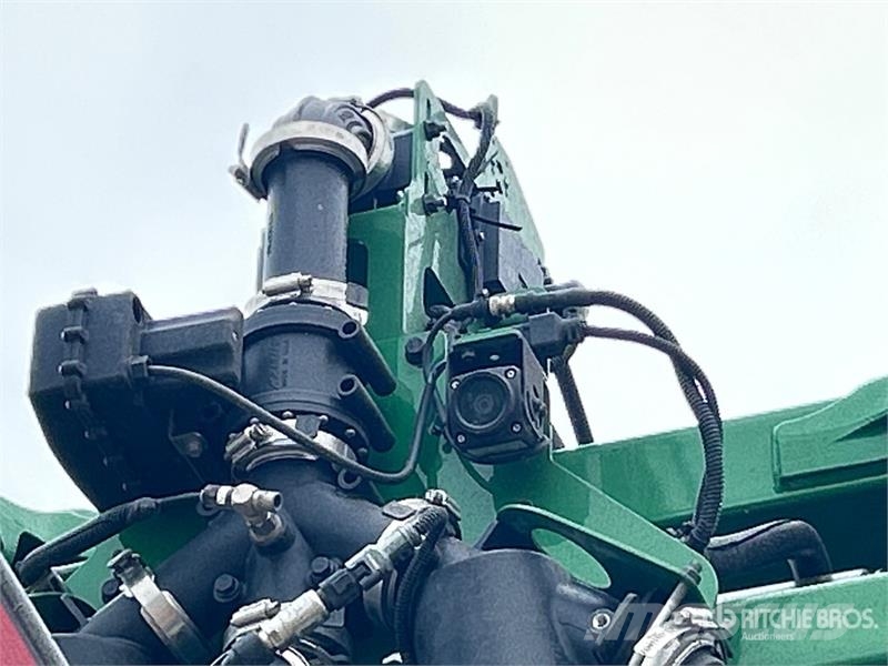 John Deere 616R 133 ft 4x4 High Clearance Self-Propelled Spra Självgående sprutor