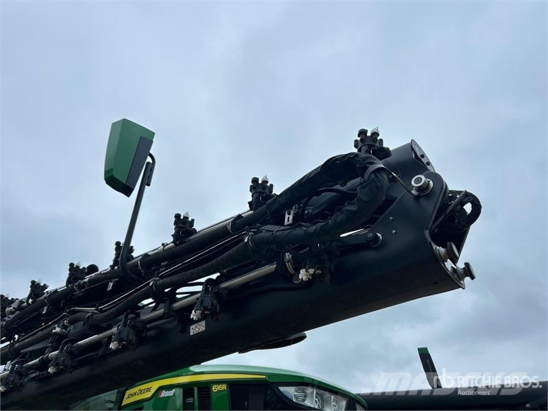 John Deere 616R 133 ft 4x4 High Clearance Self-Propelled Spra Itsekulkevat ruiskut